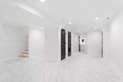 6627 S Saint Lawrence Avenue, Chicago, IL 60637 - Photo 12