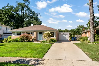 1960 Milton Avenue, Northbrook, IL 60062 - Photo 2