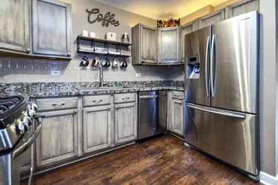 1911 SW Cinnamon Court, Joliet, IL 60435 - Photo 2