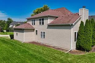 25821 Pastoral Dr, Plainfield, IL 60585 - Photo 26