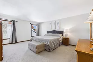 124 Corsaire Ln, Schaumburg, IL 60173 - Photo 24