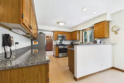 124 Corsaire Lane, Schaumburg, IL 60173 - Photo 18
