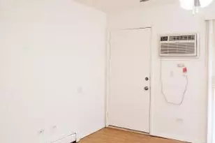 3721 Ruby St, Schiller Park, IL 60176 - Photo 4