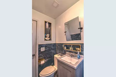 19654 Burnham Avenue, Lynwood, IL 60411 - Photo 6