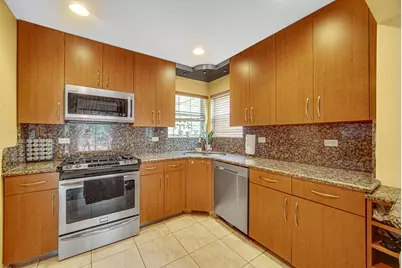1424 Derby Lane, Mundelein, IL 60060 - Photo 4