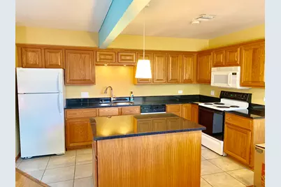 3310 Berwyn Avenue #222, North Chicago, IL 60064 - Photo 2