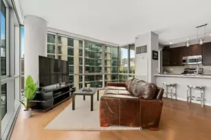 123 S Green St, Chicago, IL 60607 - Photo 8