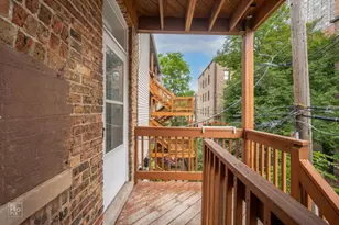 731 W Bittersweet Pl, Chicago, IL 60613 - Photo 10