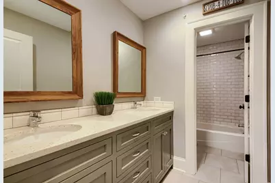 1074 Suffolk Court, Gurnee, IL 60031 - Photo 24