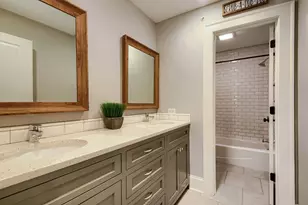1074 Suffolk Ct, Gurnee, IL 60031 - Photo 24