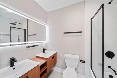 932 N Trumbull Avenue, Chicago, IL 60651 - Photo 20
