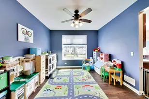242 Bedford Ln, Volo, IL 60073 - Photo 8