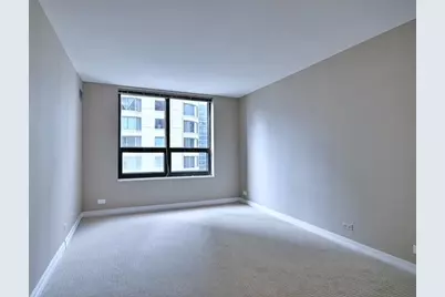 401 E Ontario Street #2210, Chicago, IL 60611 - Photo 24