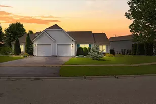 770 S Providence Ln, Round Lake, IL 60073 - Photo 1