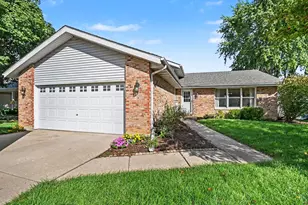 24006 W Joseph Ave, Plainfield, IL 60544 - Photo 2
