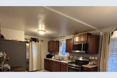 175 Martin Lane, Chicago Heights, IL 60411 - Photo 4