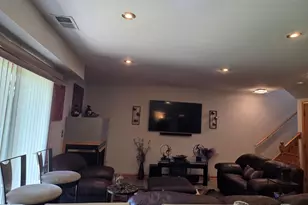 18424 Millennium Dr, Tinley Park, IL 60477 - Photo 10