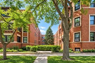 6102 S Kimbark Ave, Chicago, IL 60637 - Photo 1