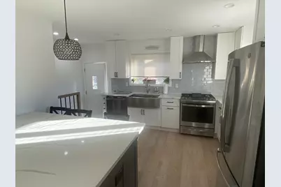 9105 Oleander Avenue, Morton Grove, IL 60053 - Photo 6
