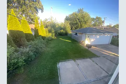 9105 Oleander Avenue, Morton Grove, IL 60053 - Photo 16