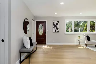 20 Maricopa Lane, Hoffman Estates, IL 60169 - Photo 8