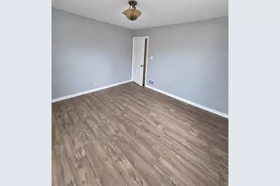 2319 170th Street, Hazel Crest, IL 60429 - Photo 2