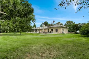 3255 E 12th Rd, Ottawa, IL 61350 - Photo 30