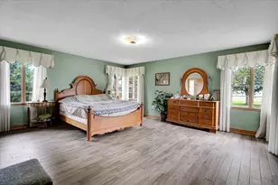 3255 E 12th Rd, Ottawa, IL 61350 - Photo 20