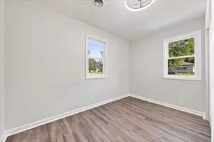 1205 Ave K, Sterling, IL 61081 - Photo 6
