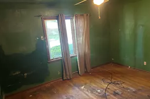 1003 Brookfield Rd, Rockford, IL 61107 - Photo 8