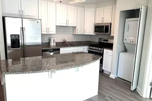 33 W Ontario St, Chicago, IL 60654 - Photo 4