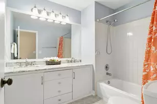 1432 Newport Ln, Mundelein, IL 60060 - Photo 14