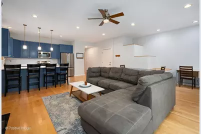3417 N Bosworth Street #2, Chicago, IL 60657 - Photo 4