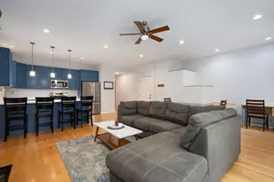 3417 N Bosworth St, Chicago, IL 60657 - Photo 4
