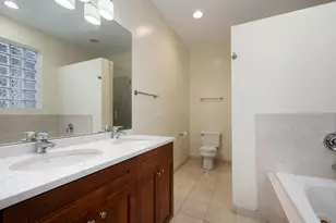 3417 N Bosworth St, Chicago, IL 60657 - Photo 12
