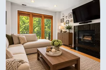 3417 N Bosworth Street #2, Chicago, IL 60657 - Photo 2