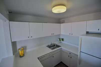 3660 N Lake Shore Drive #2106, Chicago, IL 60613 - Photo 12