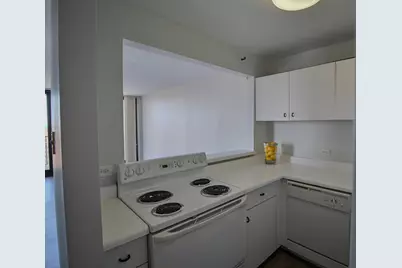 3660 N Lake Shore Drive #2106, Chicago, IL 60613 - Photo 16