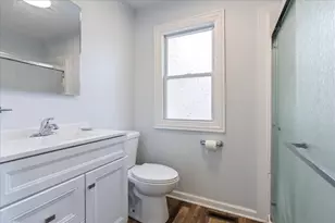 7350 W Summerdale Ave, Chicago, IL 60656 - Photo 12