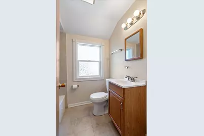 7350 W Summerdale Avenue, Chicago, IL 60656 - Photo 18
