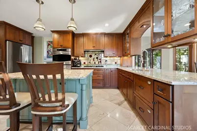 1750 Hickory Lane, Wheaton, IL 60187 - Photo 12