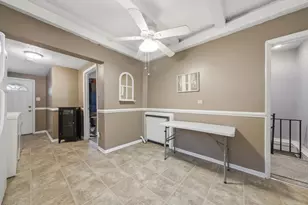 2813 S Shields Ave, Chicago, IL 60616 - Photo 16