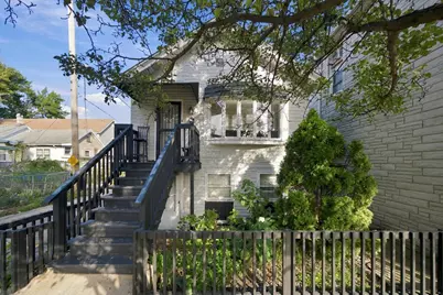 2813 S Shields Avenue, Chicago, IL 60616 - Photo 2