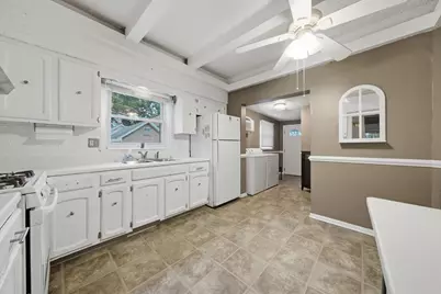 2813 S Shields Avenue, Chicago, IL 60616 - Photo 10