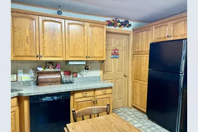 404 E 2nd Street, Oglesby, IL 61348 - Photo 8