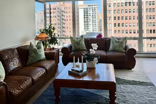 100 E Bellevue St, Chicago, IL 60611 - Photo 8