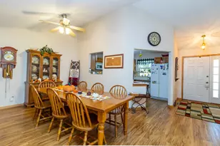 12032 Baneberry Dr, Roscoe, IL 61073 - Photo 10