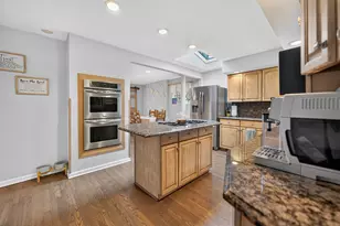 17W041 Deerpath Rd, Bensenville, IL 60106 - Photo 14