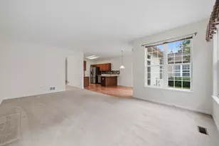 21240 Windsor Lake Ln, Crest Hill, IL 60403 - Photo 18