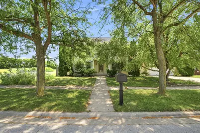 1613 Locust Road, Morris, IL 60450 - Photo 2